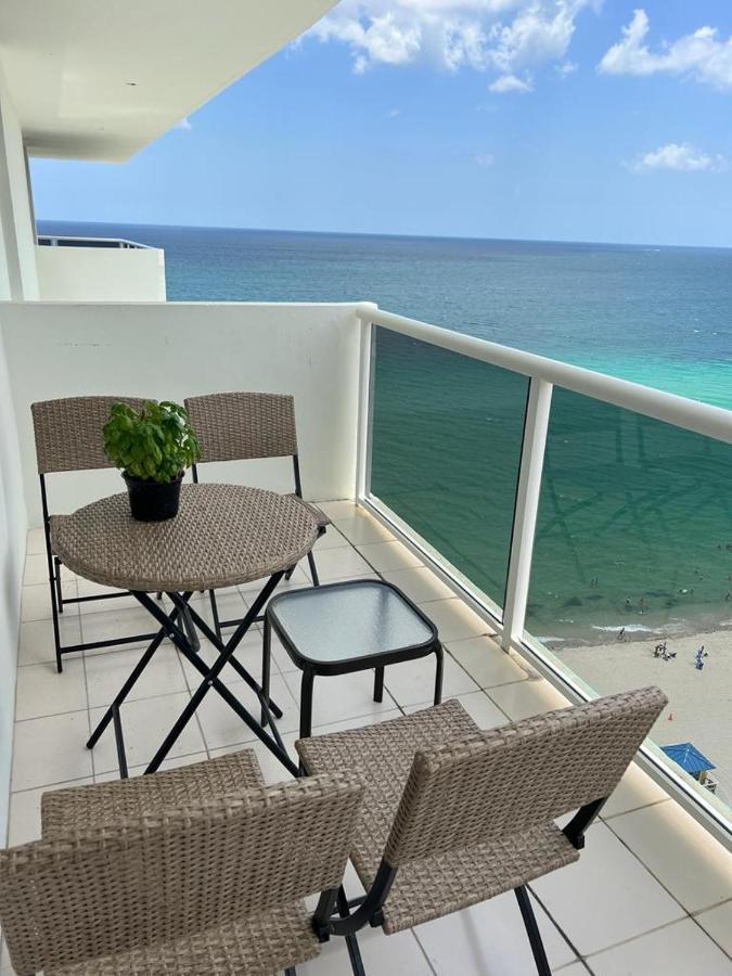 Atlantic Penthouse: Beachfront Luxury With Ocean Views