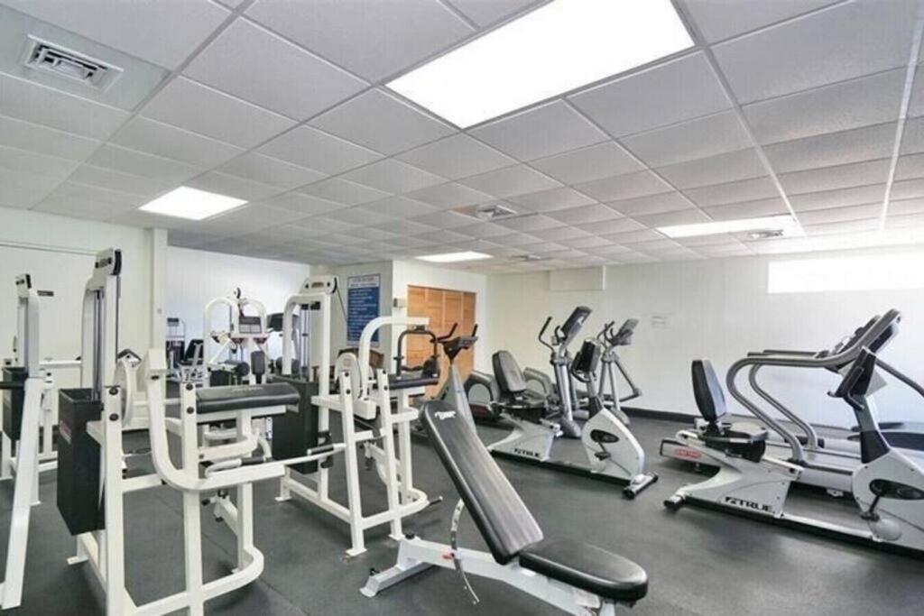 Apartment Atlantic Penthouse: Beachfront Luxury With Ocean Views Hollywood